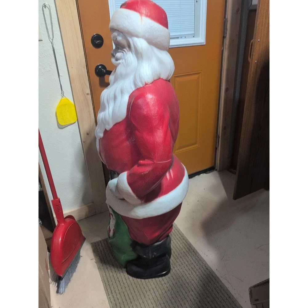 Vtg 1968 Empire Blow Mold Plastic Santa 48